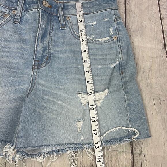 Madewell  Cut Off  Denim Shorts Relaxed Edition Light Wash Size 25 Coastal - Picture 6 of 10